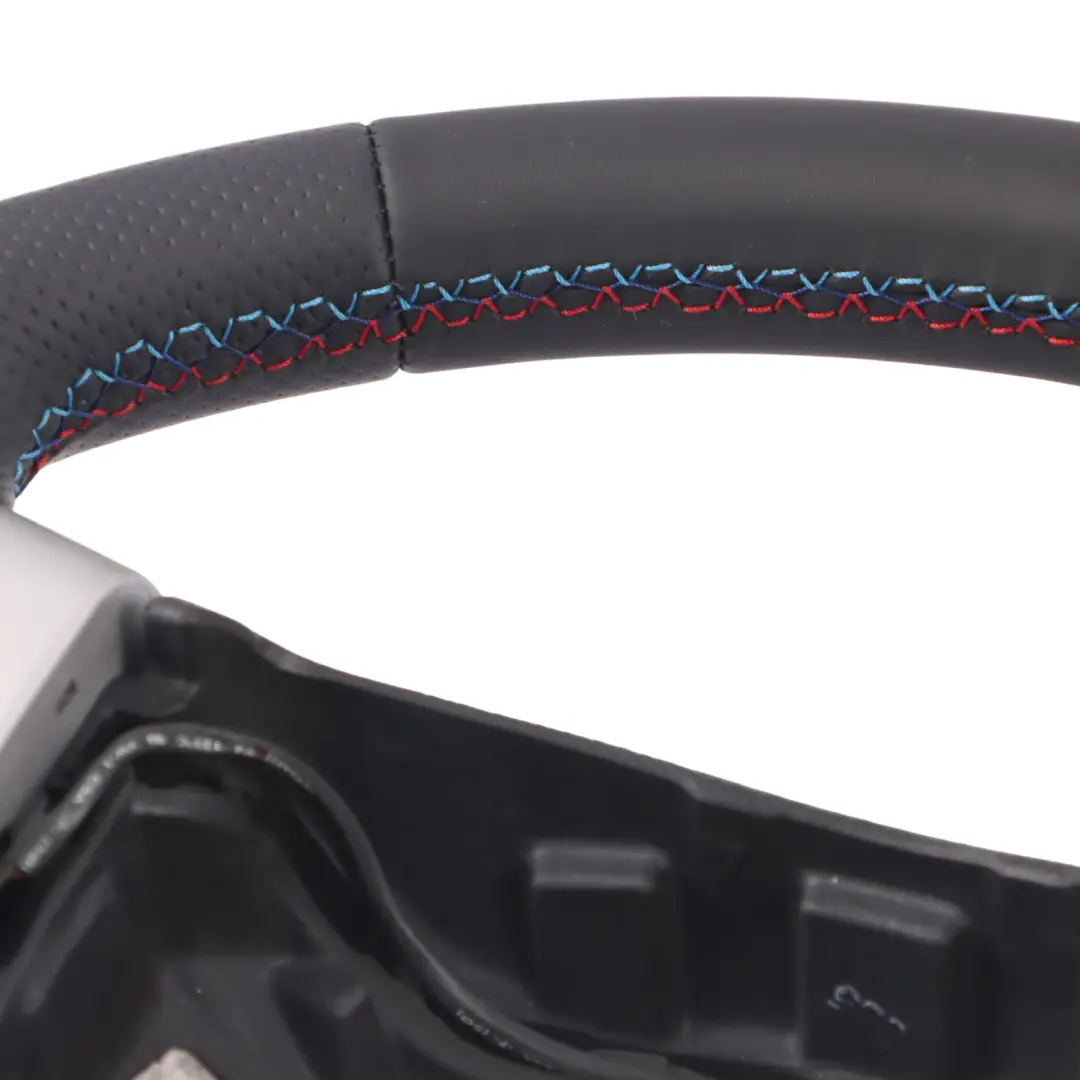 NOUVEAU Volant Cuir Noir 2 Branches Steptronic pour Mini Cooper One R50 R53 à propos du numéro de pièce 0146479 Mini Cooper One R50 R53 NOUVEAU Volant Cuir Noir 2 Branches Steptronic - SKU 0146479-15 - Numéro de pièce 0146479