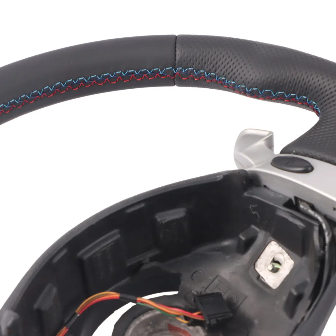 NUEVO Volante Cuero Negro 2 Radios Steptronic para Mini Cooper One R50 R53 con número de pieza 0146479 Mini Cooper One R50 R53 NUEVO Volante Cuero Negro 2 Radios Steptronic - SKU 0146479-15 - Número de pieza 0146479