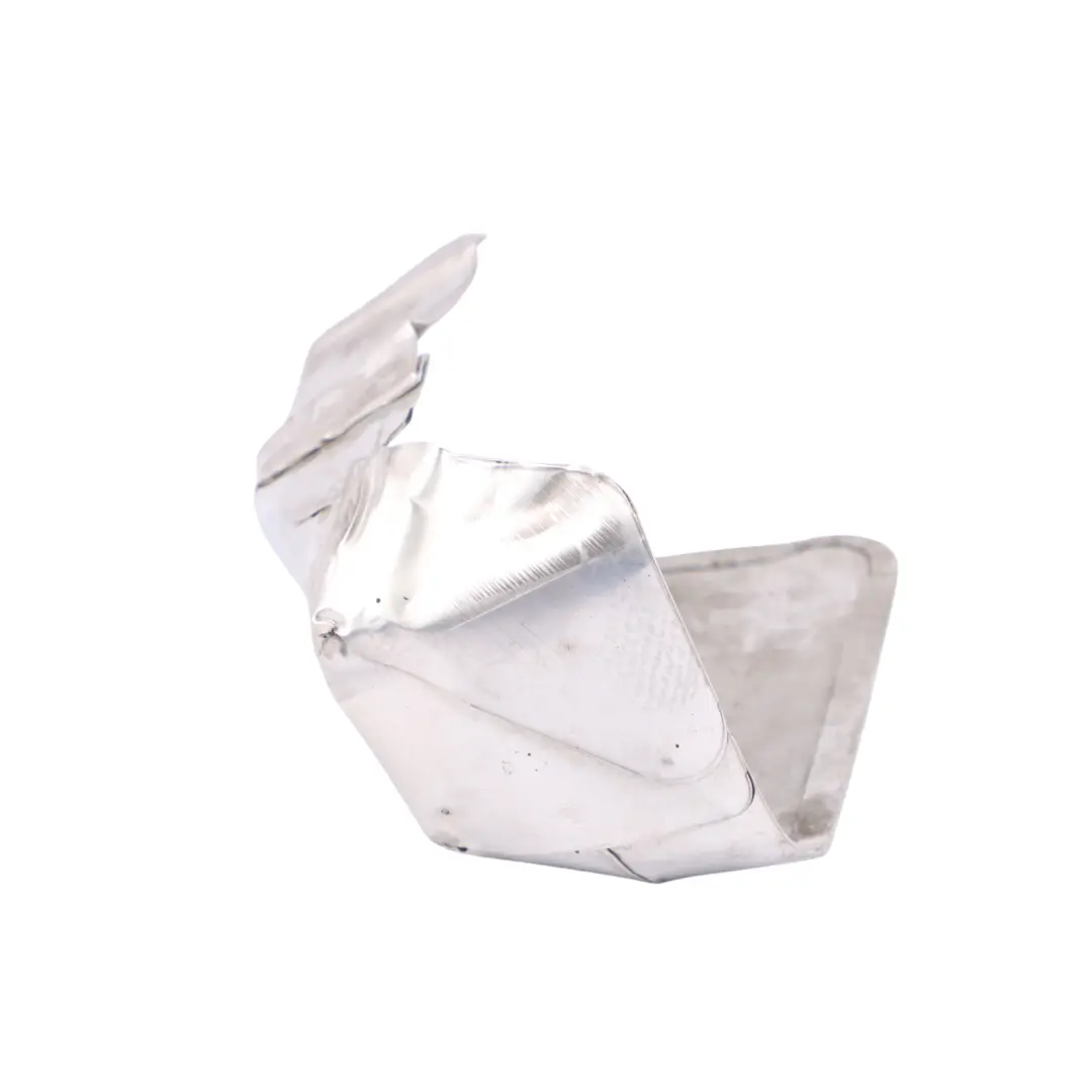 térmico del colector de escape para VW Volkswagen Polo 9N 1.9 TDI Escudo con número de pieza 038129969A VW Volkswagen Polo 9N 1.9 TDI Escudo térmico del colector de escape - SKU 038129969A - Número de pieza 038129969A