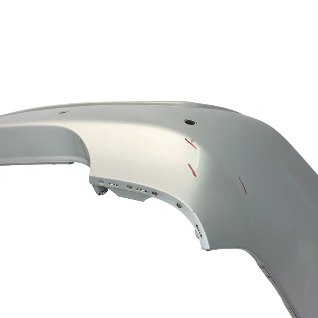 Zderzak tył PDC M-Pakiet Titansilber Srebrny Metalik - 354 do BMW E60 o numerze 0394707 BMW E60 Zderzak tył PDC M-Pakiet Titansilber Srebrny Metalik - 354 - SKU 0394707-TS2 - Numer Części 0394707