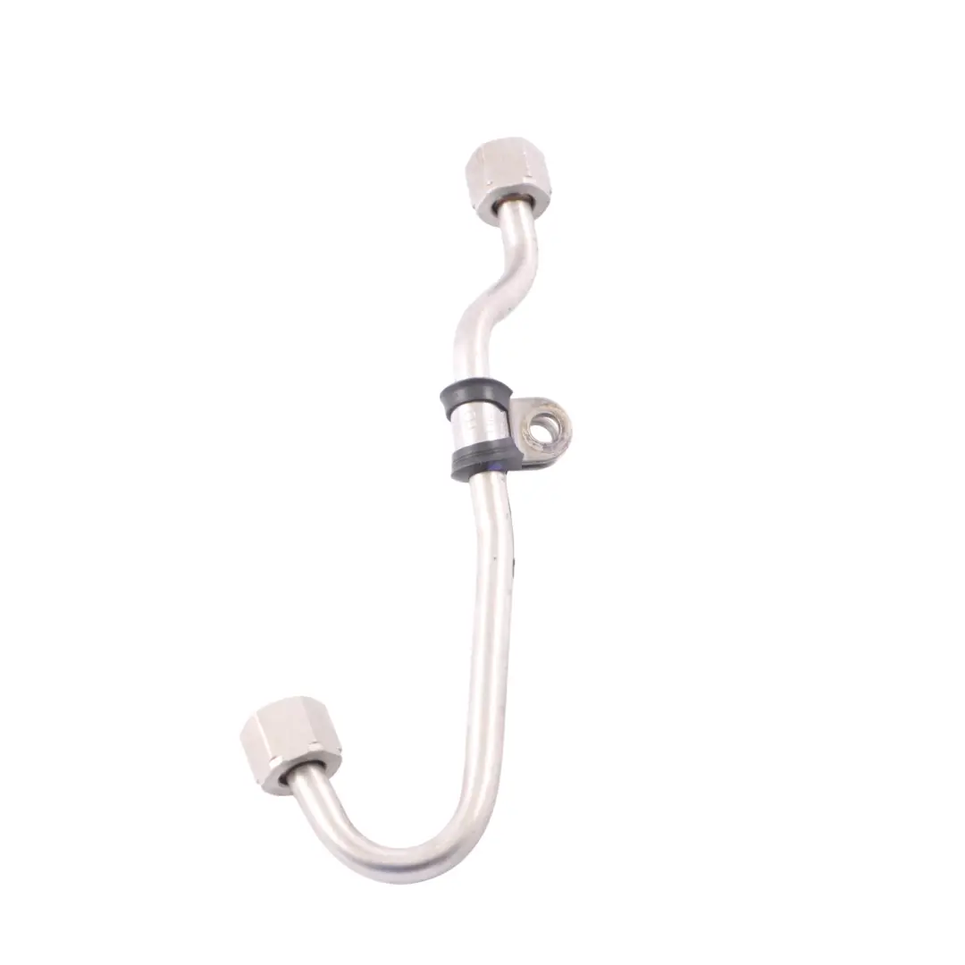 Tuyau flexible de carburant pour Volkswagen Touran 1T à propos du numéro de pièce 03C130241AQ Volkswagen Touran 1T Tuyau flexible de carburant - SKU 03C130241AQ - Numéro de pièce 03C130241AQ