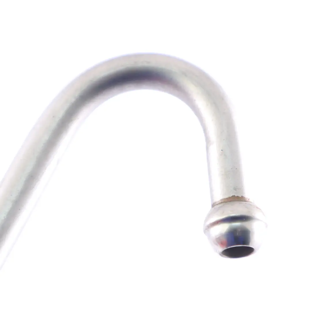 Tuyau flexible de carburant pour Volkswagen Touran 1T à propos du numéro de pièce 03C130241AQ Volkswagen Touran 1T Tuyau flexible de carburant - SKU 03C130241AQ - Numéro de pièce 03C130241AQ