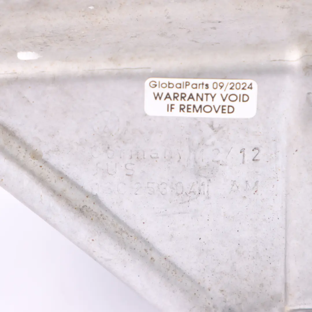 Bouclier thermique du collecteur 1.4 Petrol pour Volkswagen Touran 1T à propos du numéro de pièce 03C253041AM Volkswagen Touran 1T Bouclier thermique du collecteur 1.4 Petrol - SKU 03C253041AM - Numéro de pièce 03C253041AM