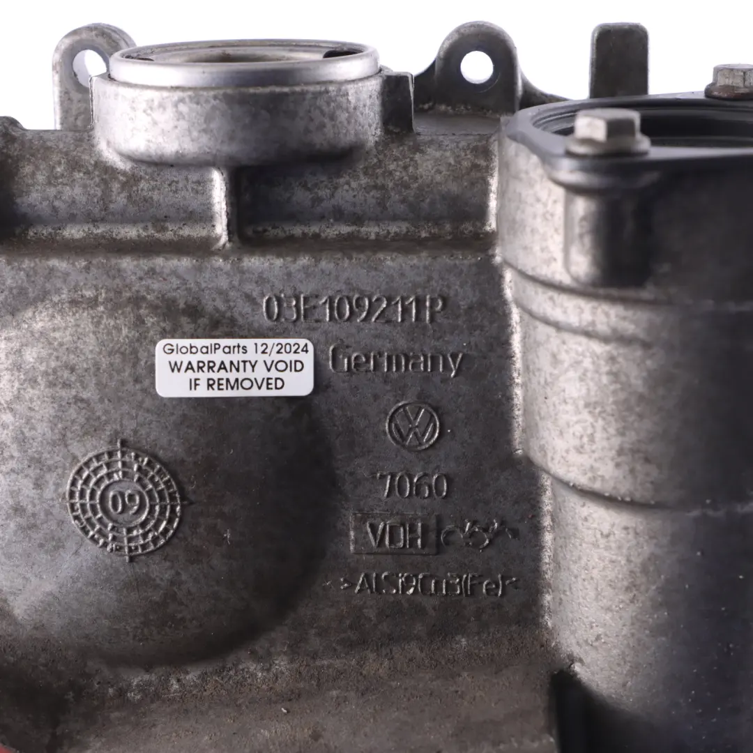 6J 1.2 MPI Couvercle Carter Distribution pour Seat Ibiza à propos du numéro de pièce 03E109210Q Seat Ibiza 6J 1.2 MPI Couvercle Carter Distribution - SKU 03E109210Q - Numéro de pièce 03E109210Q