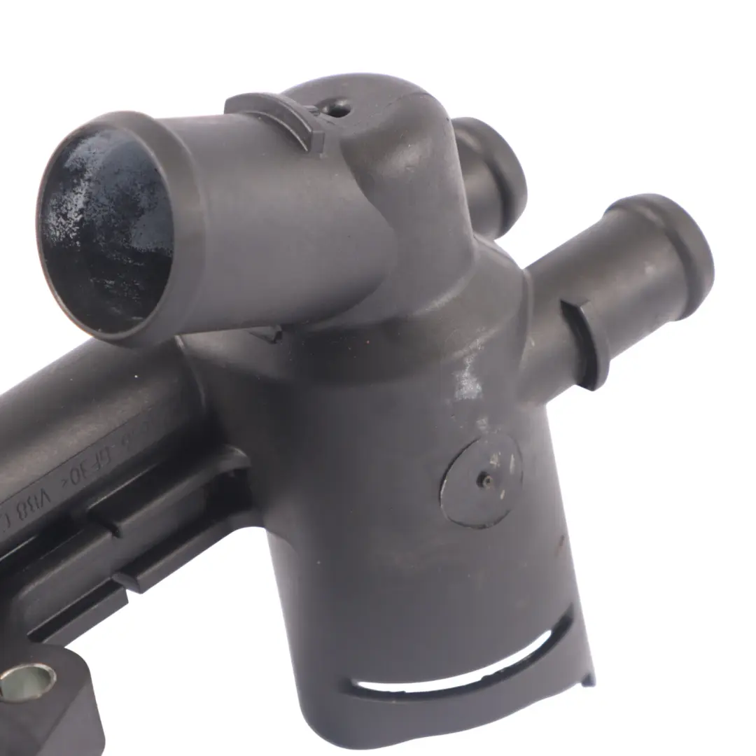 Benzin Thermostatgehäuse für Audi Seat Skoda Volkswagen 1.2 mit Teilenummer 03F121111A Audi Seat Skoda Volkswagen 1.2 Benzin Thermostatgehäuse - SKU 03F121111A - Teilenummer 03F121111A