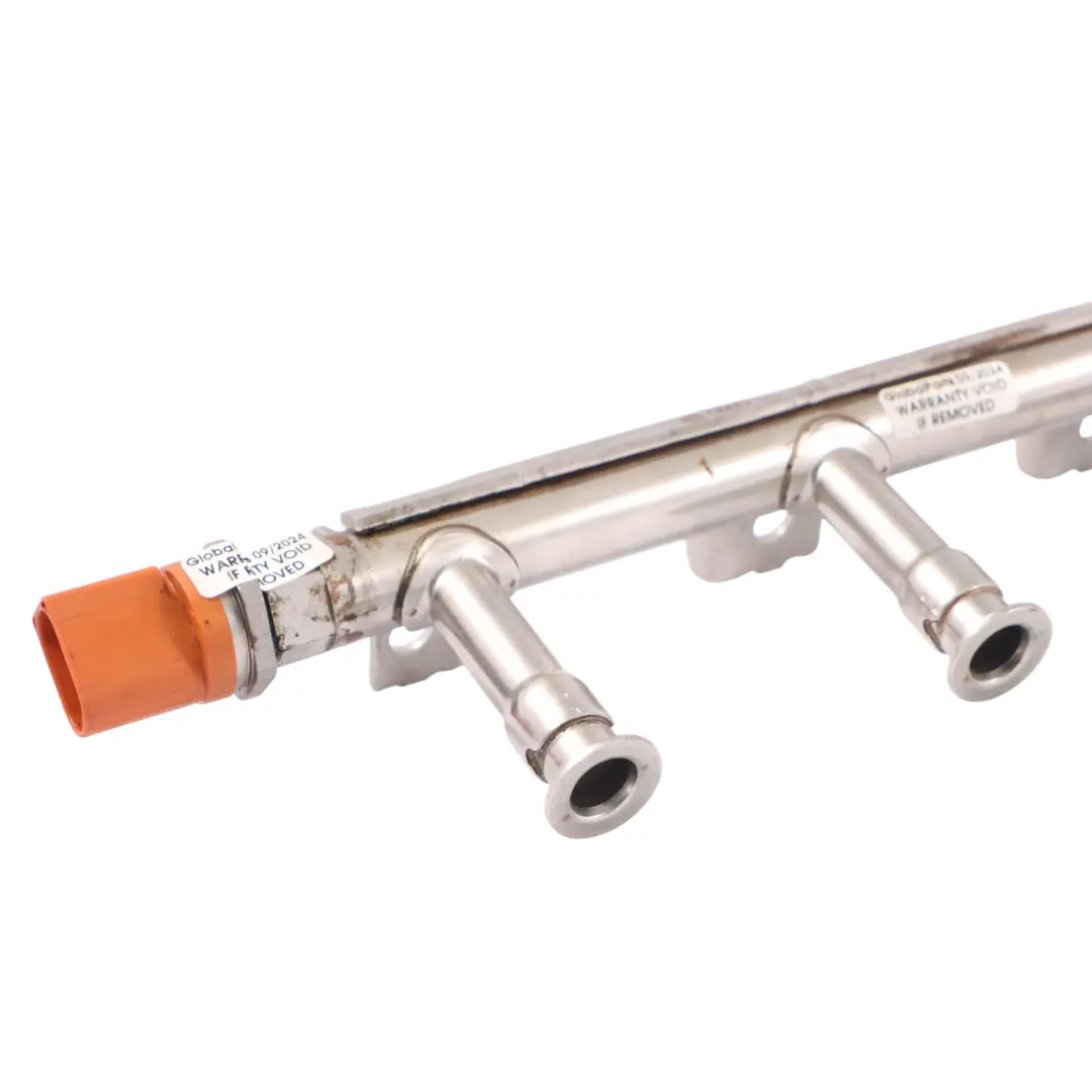 Inyección Fuel Boquilla Distribución para Volkswagen VW Polo 6R 1.2 TSI con número de pieza 03F133320C Volkswagen VW Polo 6R 1.2 TSI Inyección Fuel Boquilla Distribución - SKU 03F133320C - Número de pieza 03F133320C