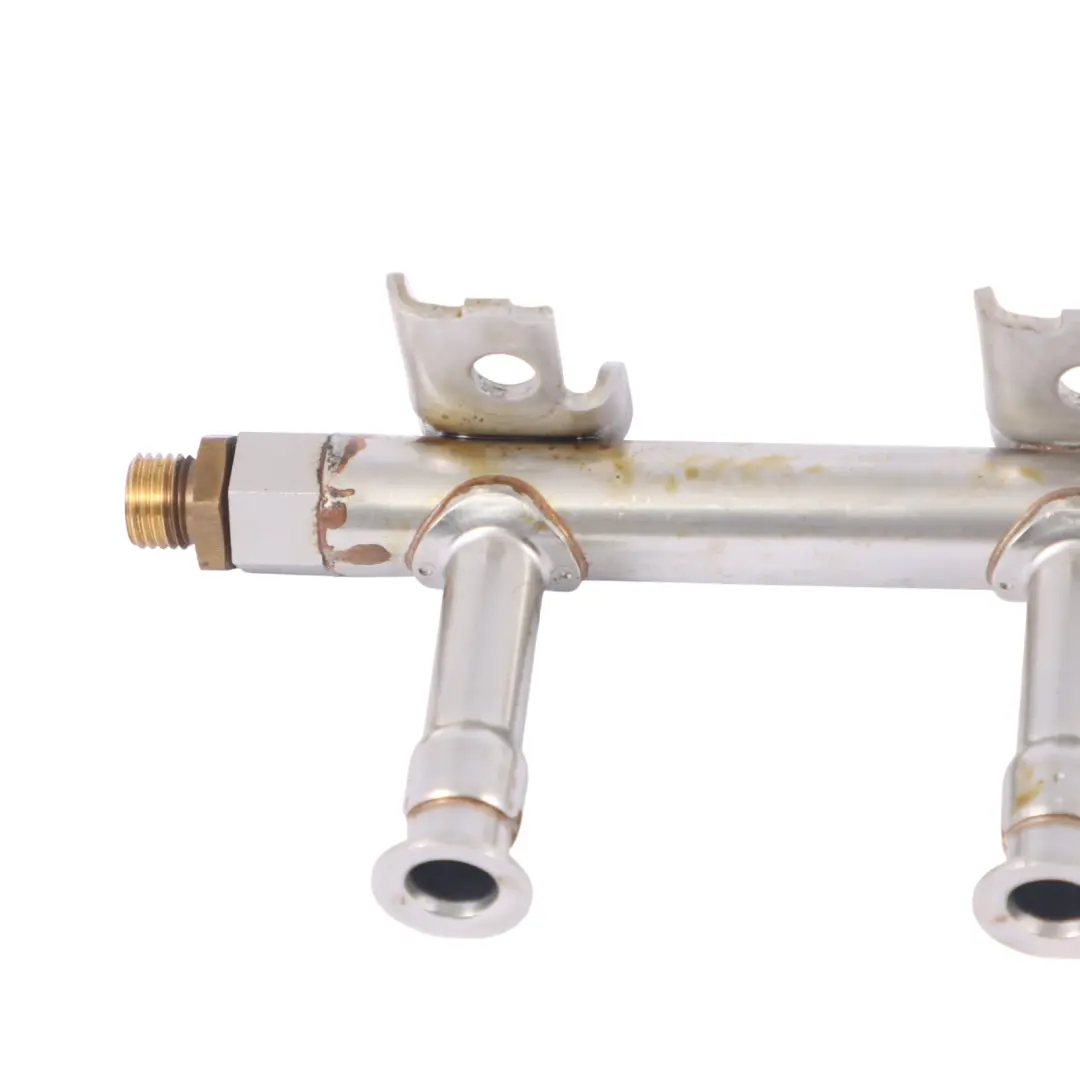 Volkswagen VW Polo 6R 1.2 TSI Injection Fuel Rail Nozzle Distribution - SKU 03F133320C - Part number 03F133320C