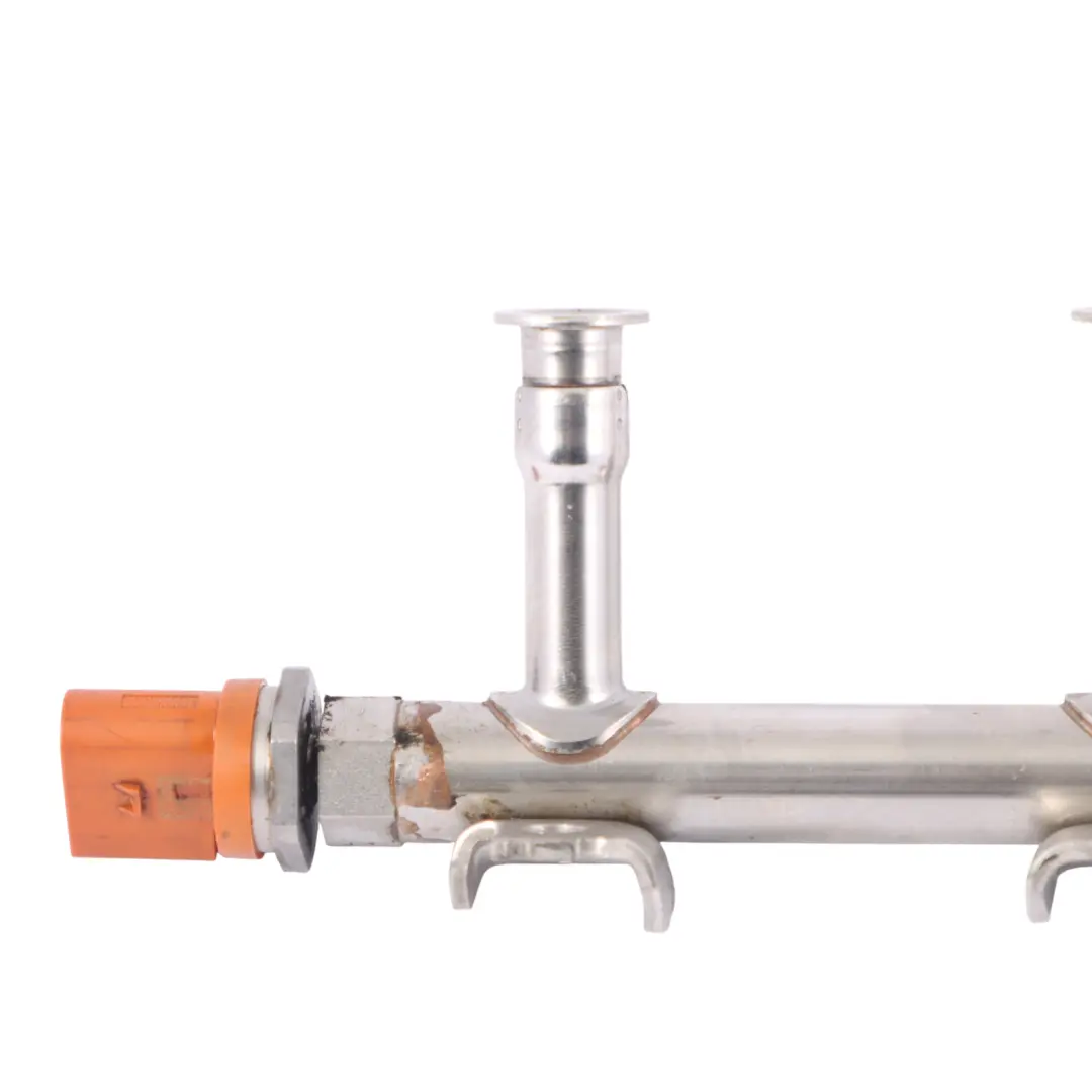 Distribution des buses pour Volkswagen VW Polo 6R 1.2 TSI Injection à propos du numéro de pièce 03F133320C Volkswagen VW Polo 6R 1.2 TSI Injection Distribution des buses - SKU 03F133320C - Numéro de pièce 03F133320C