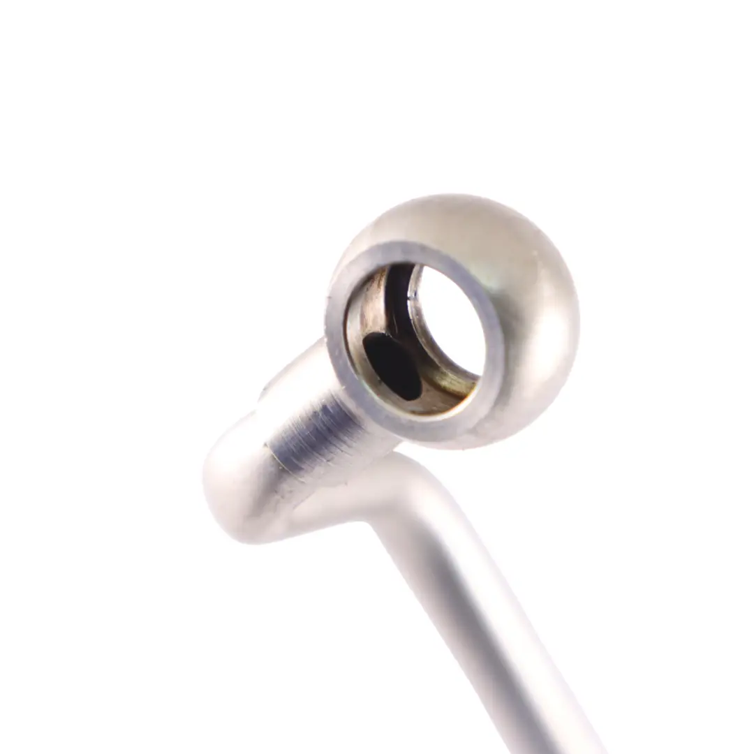 Tuyau d'huile du turbo pour Volkswagen Audi Seat Skoda 1.2 TSI Petrol à propos du numéro de pièce 03F145140E Volkswagen Audi Seat Skoda 1.2 TSI Petrol Tuyau d'huile du turbo - SKU 03F145140E - Numéro de pièce 03F145140E