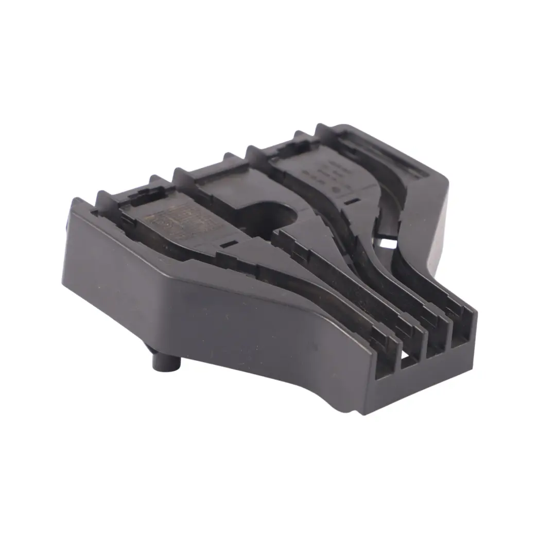 Volkswagen Polo 6R 1.2 TSI Petrol Engine Ignition Coil Mounting Holder - SKU 03F905487 - Part number 03F905487