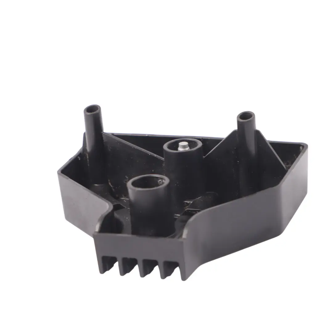 Uchwyt Mocowanie Cewki Zapłonowej do Volkswagen Polo 6R 1.2 TSI o numerze 03F905487 Volkswagen Polo 6R 1.2 TSI Uchwyt Mocowanie Cewki Zapłonowej - SKU 03F905487 - Numer Części 03F905487