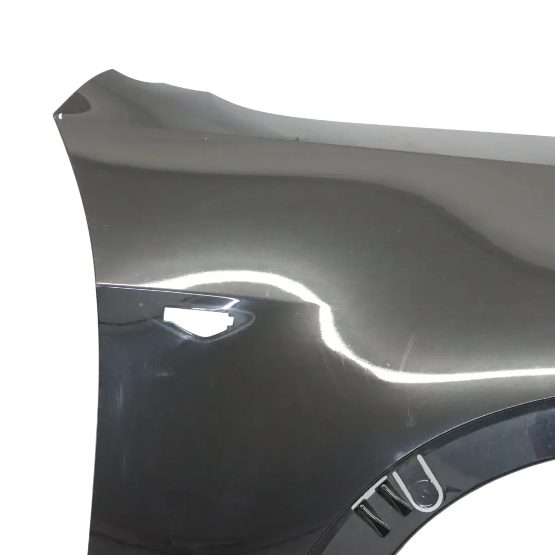 Błotnik Prawy Przedni Black Sapphire Czarny Metalik do BMW X5 E70 o numerze 0430322 BMW X5 E70 Błotnik Prawy Przedni Black Sapphire Czarny Metalik - SKU 0430322-BS - Numer Części 0430322