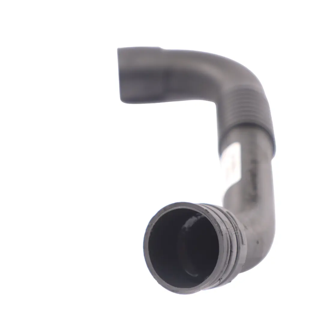 Tubo di sfiato flessibile per VW Volkswagen Polo 1.4 TDI con numero di parte 045103493D VW Volkswagen Polo 1.4 TDI Tubo di sfiato flessibile - SKU 045103493D - Numero di parte 045103493D