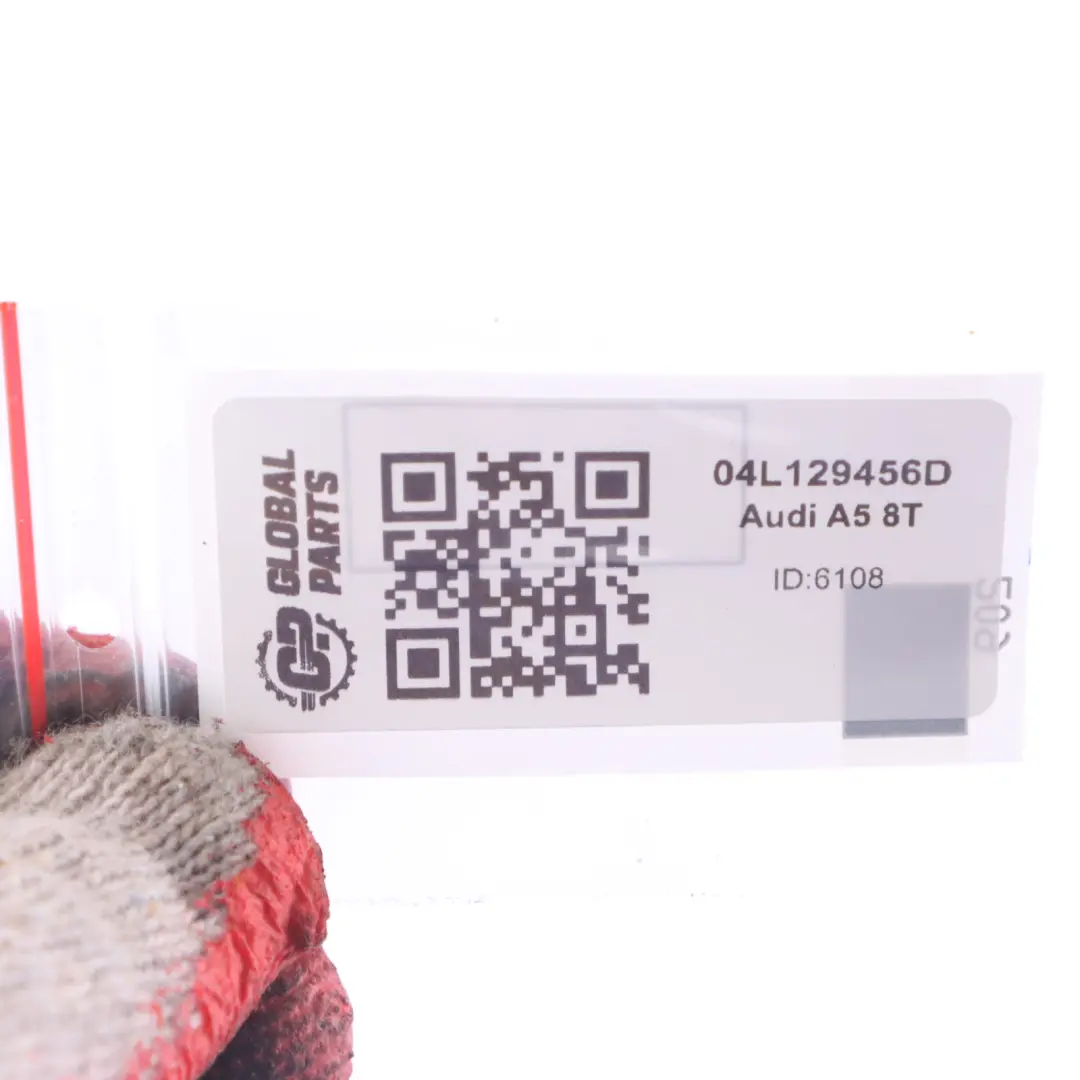 Audi A5 8T 2.0 TDI CNHA Tuyau d'aspiration de reniflard de ligne - SKU 04L129456D - Numéro de pièce 04L129456D