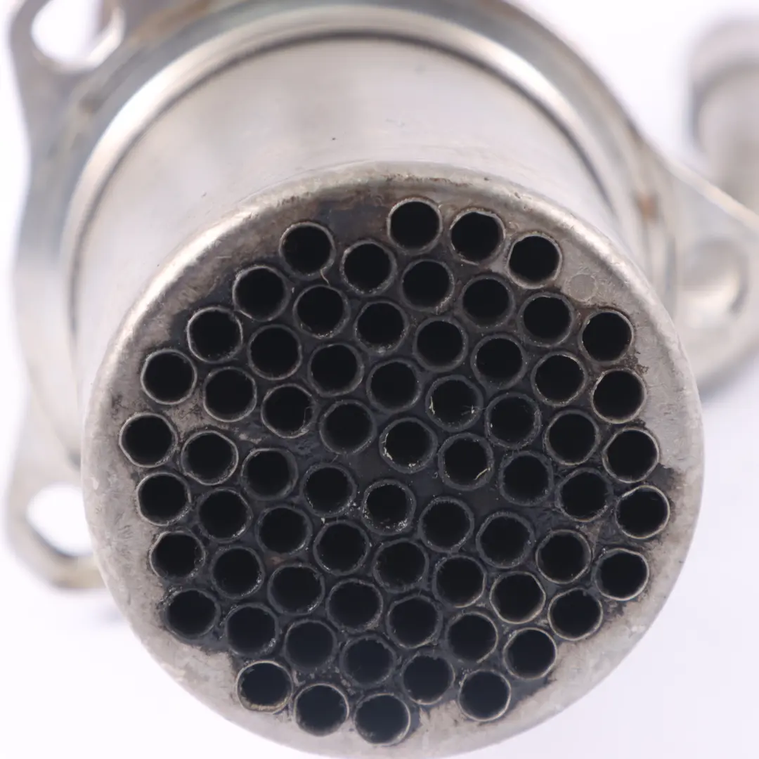 Refroidisseur recirculation gaz d'échappement soupapes pour Audi A5 8T EGR à propos du numéro de pièce 04L131513B Audi A5 8T EGR Refroidisseur recirculation gaz d'échappement soupapes - SKU 04L131513B - Numéro de pièce 04L131513B