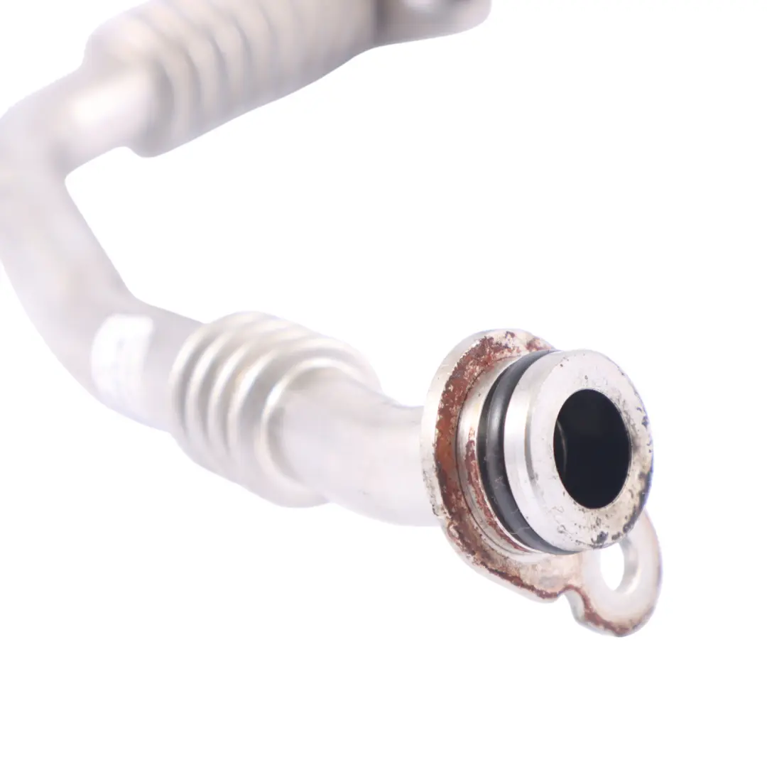 Tuyau de retour d'huile de turbocompresseur 2.0 TDI pour Audi A5 8T à propos du numéro de pièce 04L145736E Audi A5 8T Tuyau de retour d'huile de turbocompresseur 2.0 TDI - SKU 04L145736E - Numéro de pièce 04L145736E