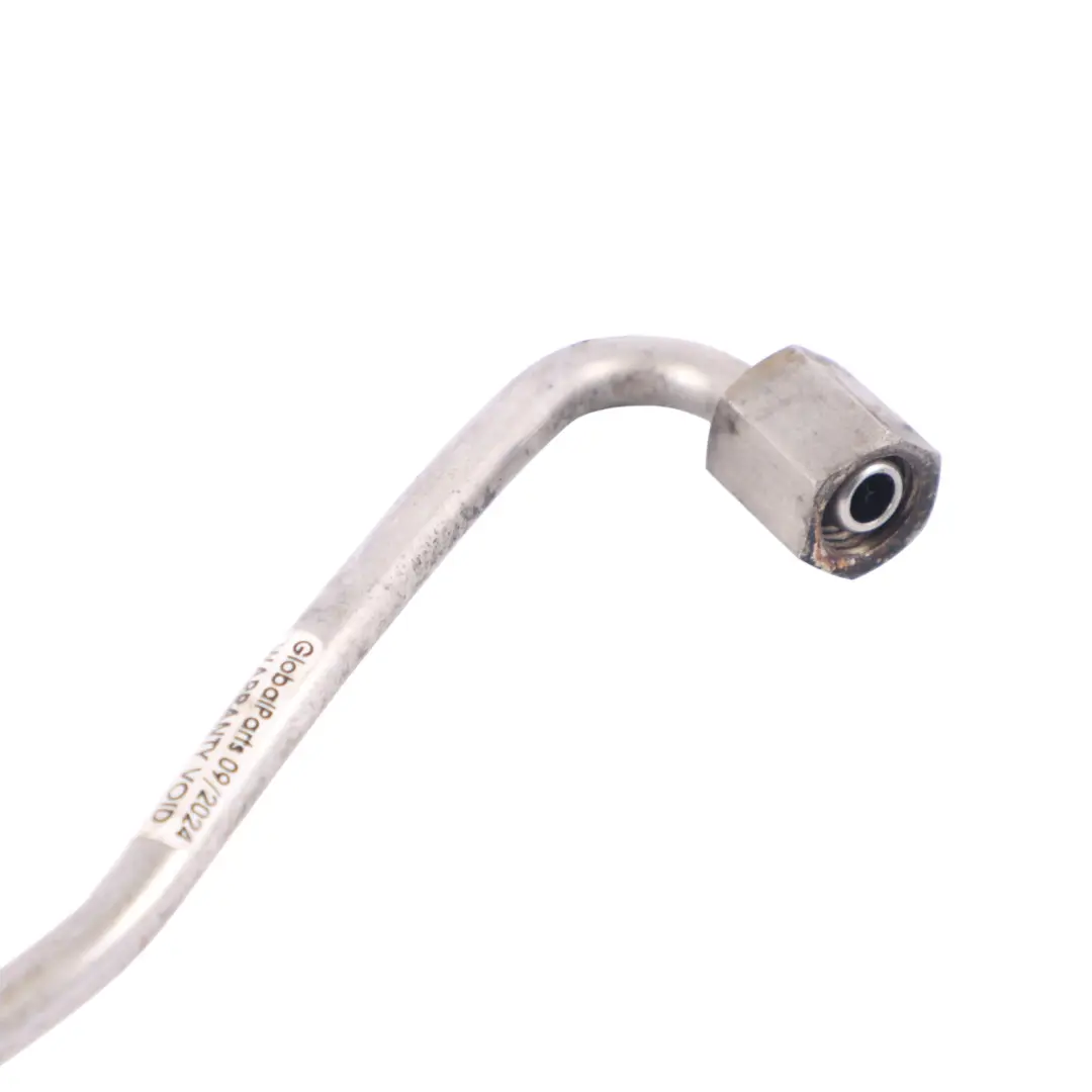 Tubo de alimentación de aceite 2.0 TDI Diesel para Audi A5 8T Turbo con número de pieza 04L145771H Audi A5 8T Turbo Tubo de alimentación de aceite 2.0 TDI Diesel - SKU 04L145771H - Número de pieza 04L145771H