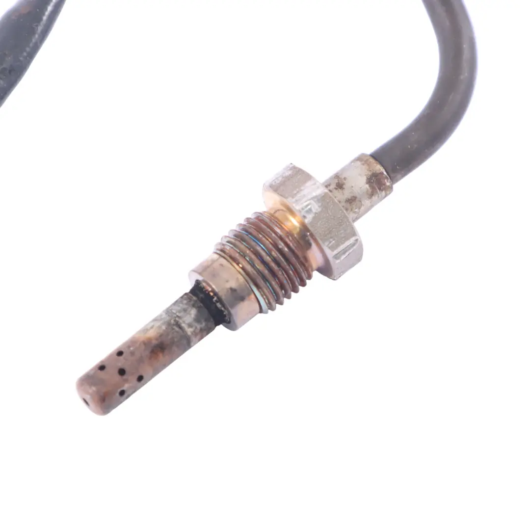 Capteur de température des gaz d'échappement pour Audi A5 8T à propos du numéro de pièce 04L906088DR Audi A5 8T Capteur de température des gaz d'échappement - SKU 04L906088DR - Numéro de pièce 04L906088DR