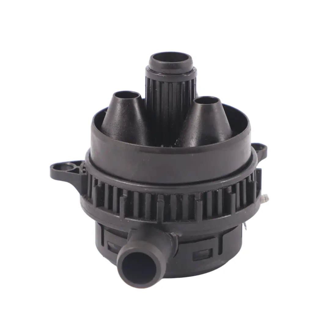 Ölabscheider Entlüfterrohr für Audi Q7 4L 4.2 TDI mit Teilenummer 057103495Q Audi Q7 4L 4.2 TDI Ölabscheider Entlüfterrohr - SKU 057103495Q - Teilenummer 057103495Q