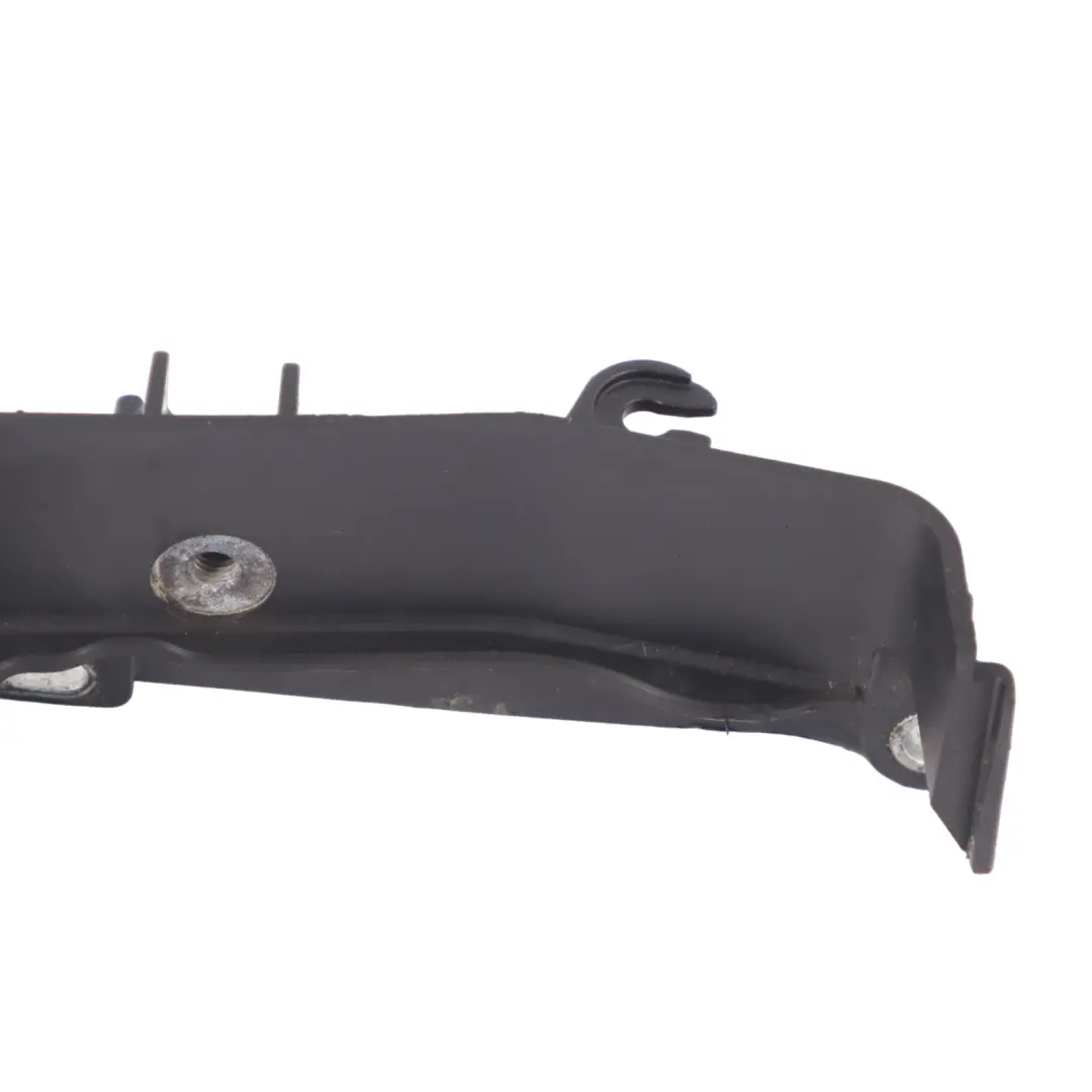 Audi Q7 4L 4.2 TDI Supporto coperchio cinghia dentata centrale - SKU 057109093H - Numero di parte 057109093H