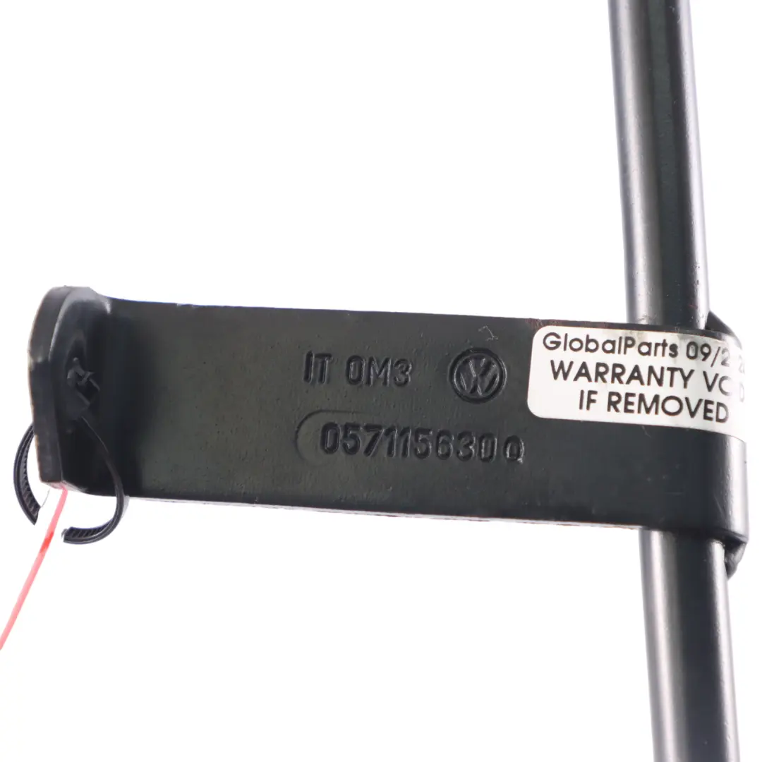 Rurka Poziomu Oleju Silnika Diesel TDI do Audi Q7 4L o numerze 057115630Q Audi Q7 4L Rurka Poziomu Oleju Silnika Diesel TDI - SKU 057115630Q - Numer Części 057115630Q