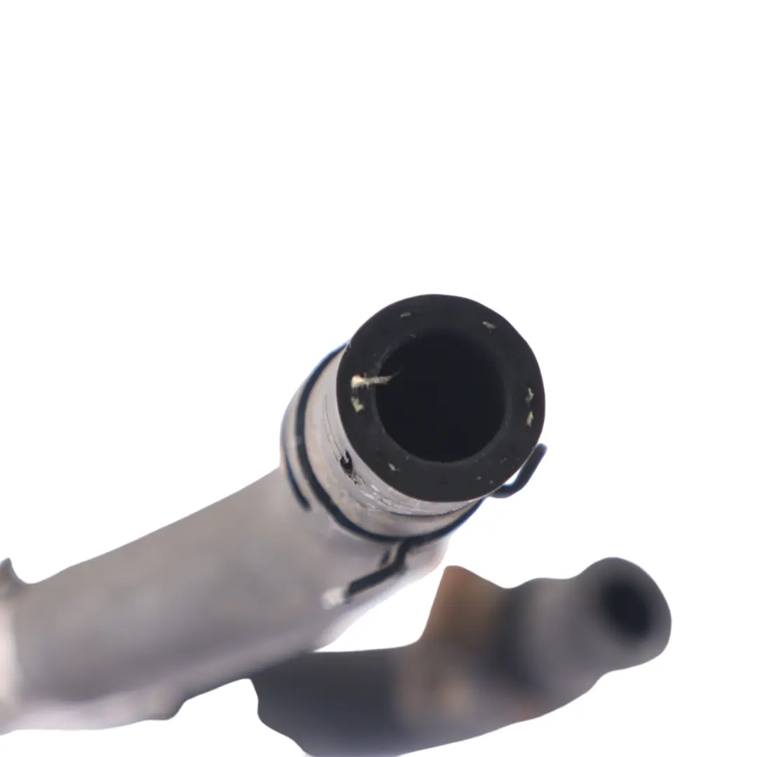 Turbocharger Coolant Pipe Hose Right O/S to Audi Q7 4.2 TDI with Part number 057121492M Audi Q7 4.2 TDI Turbocharger Coolant Pipe Hose Right O/S - SKU 057121492M - Part number 057121492M