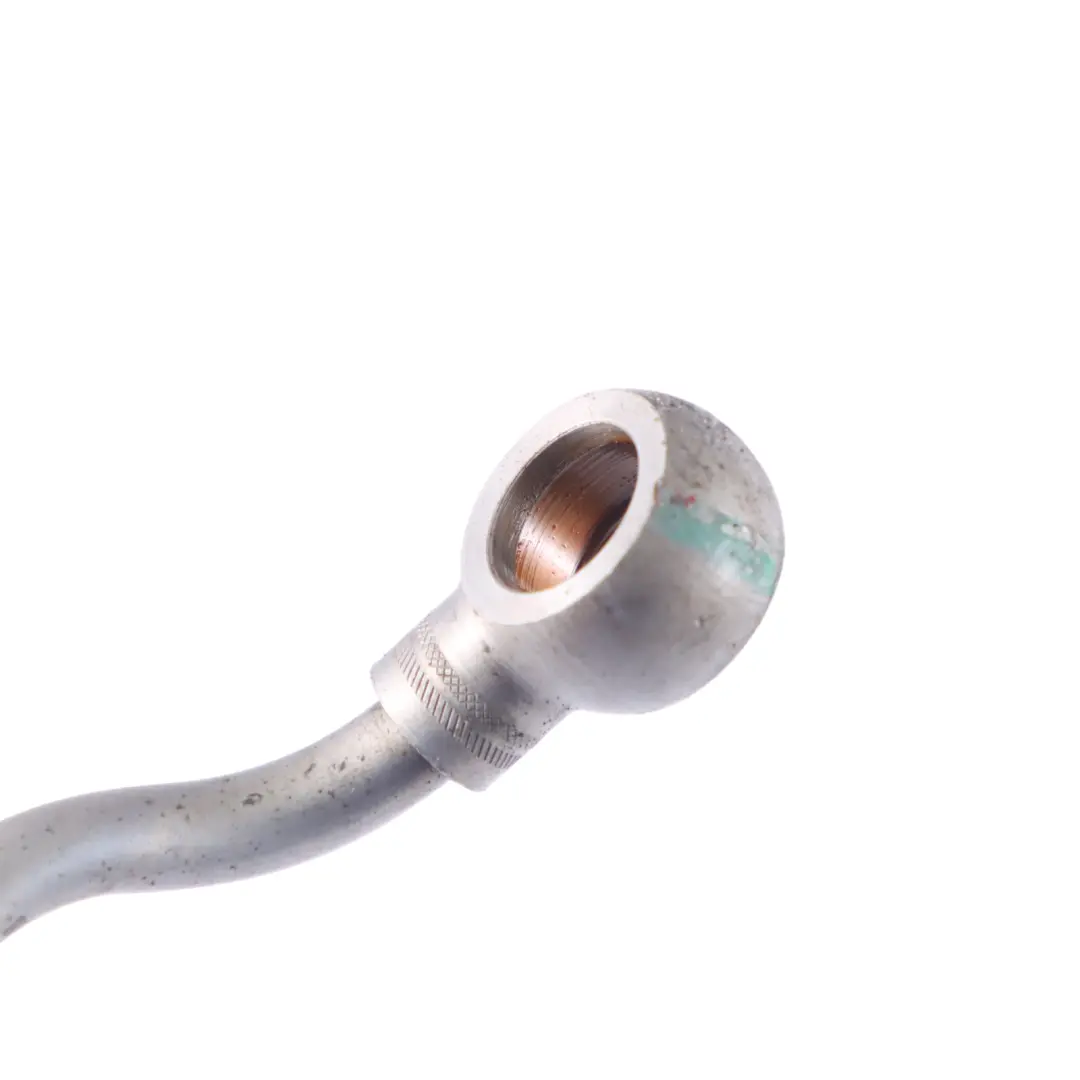 Tuyau refroidissement du turbocompresseur Droit pour Audi Q7 4L 4.2 TDI à propos du numéro de pièce 057121597M Audi Q7 4L 4.2 TDI Tuyau refroidissement du turbocompresseur Droit - SKU 057121597M - Numéro de pièce 057121597M