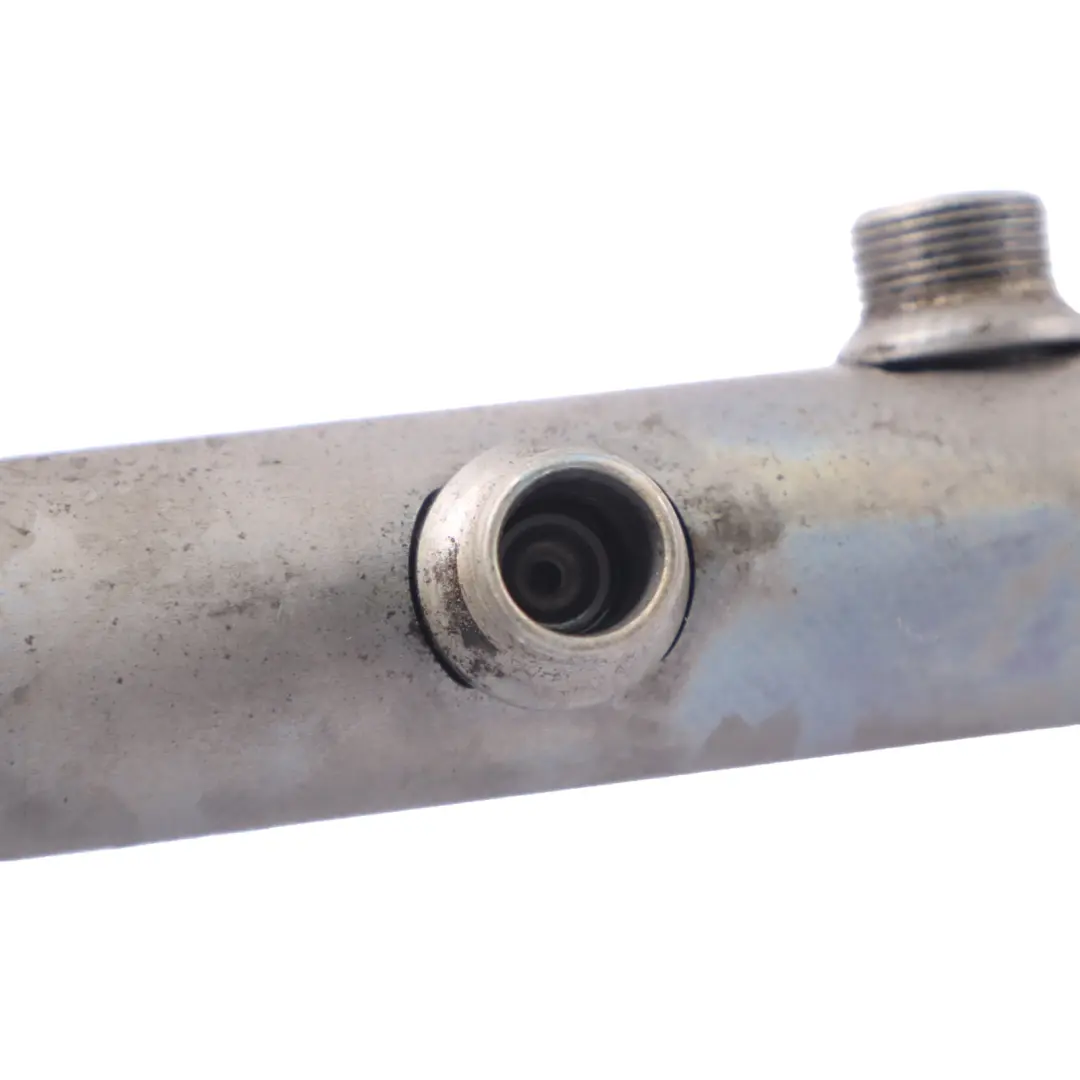 BTR Diesel Rail d'injection droite pour Audi Q7 4L 4.2 TDI à propos du numéro de pièce 057130090L Audi Q7 4L 4.2 TDI BTR Diesel Rail d'injection droite - SKU 057130090L - Numéro de pièce 057130090L