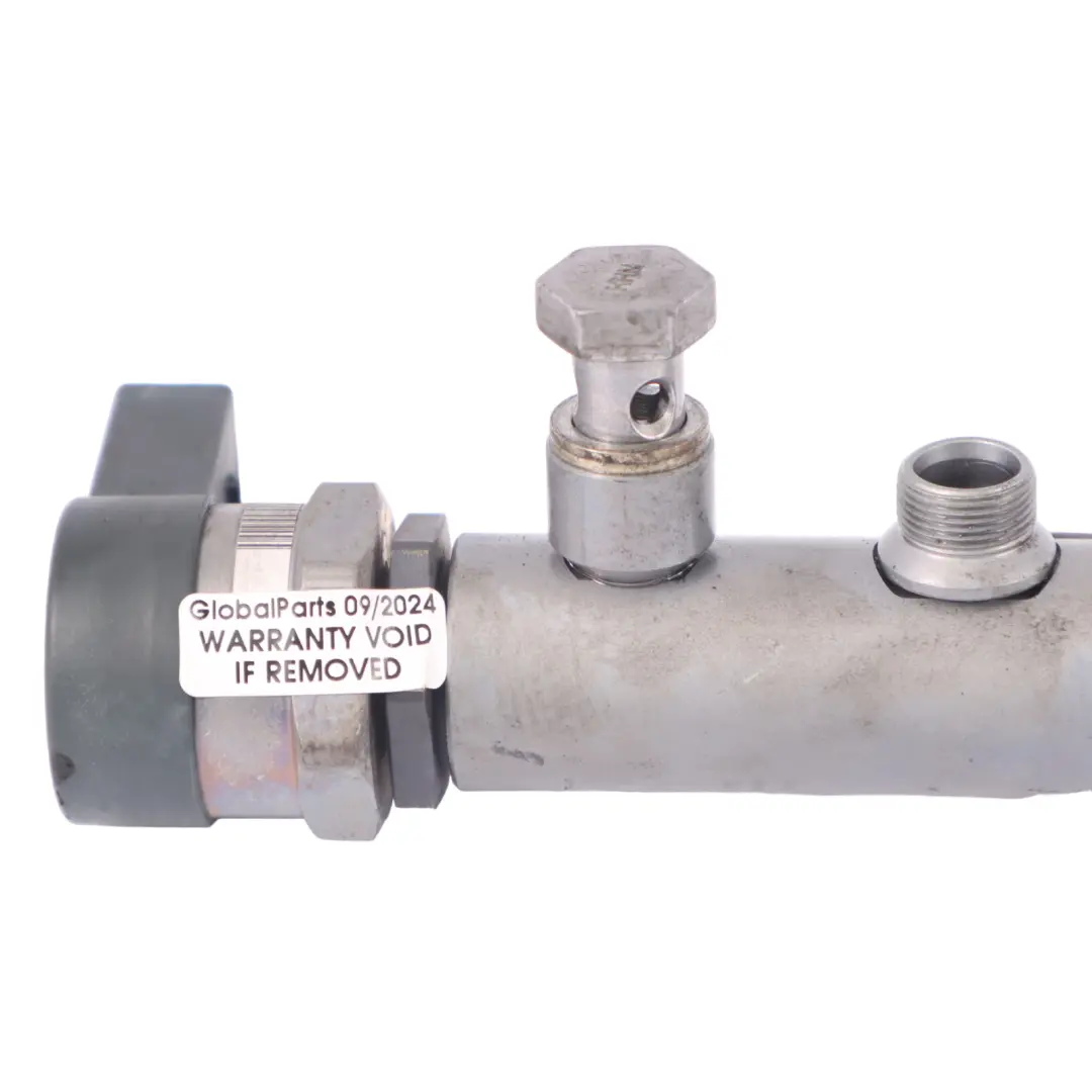 Audi Q7 4L 4.2 TDI BTR Diesel Fuel Injection Rail Right O/S - SKU 057130090L - Part number 057130090L