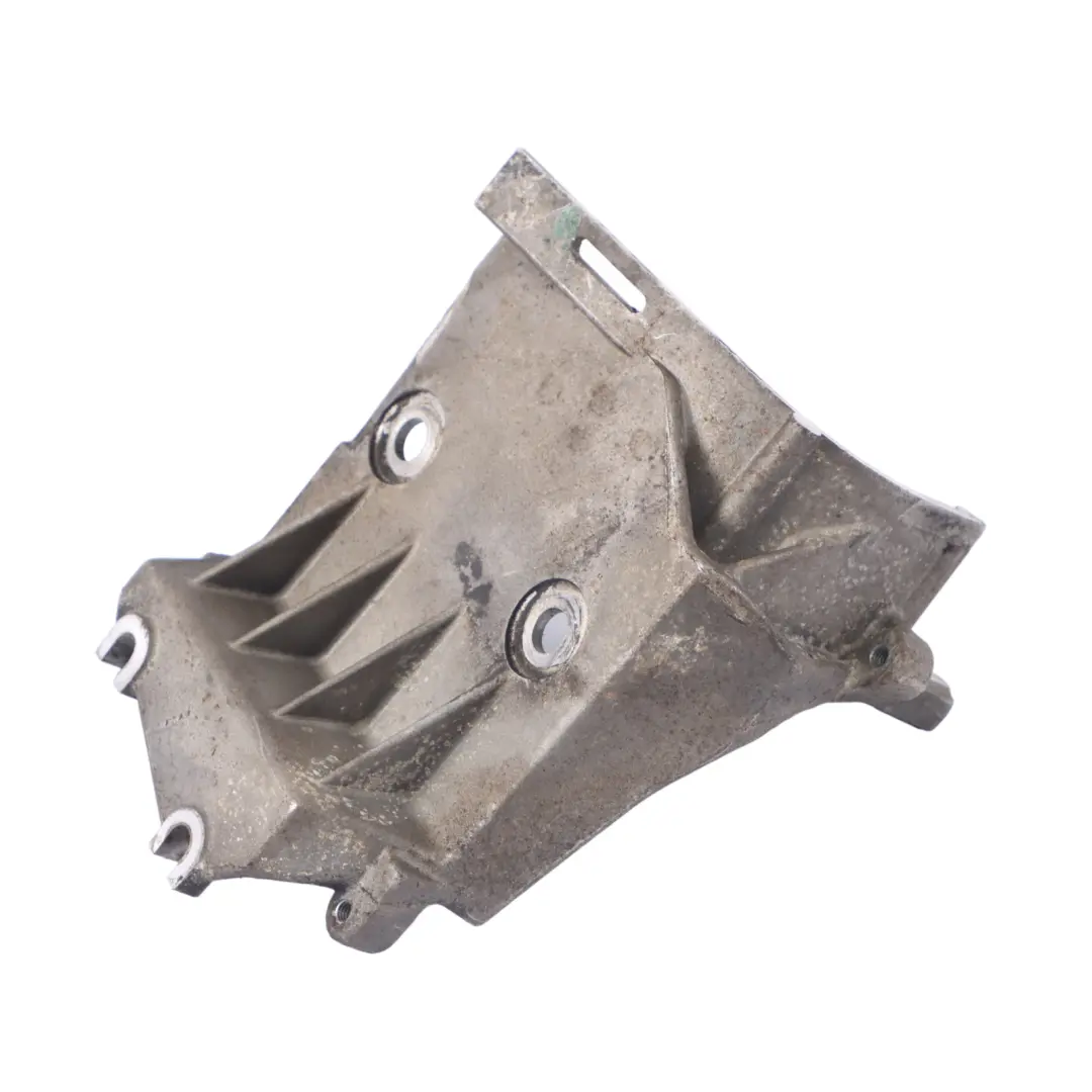 Pump Bracket Holder to Audi Q7 4L 4.2 TDI Diesel Engine Fuel Injection with Part number 057130147R Audi Q7 4L 4.2 TDI Diesel Engine Fuel Injection Pump Bracket Holder - SKU 057130147R - Part number 057130147R