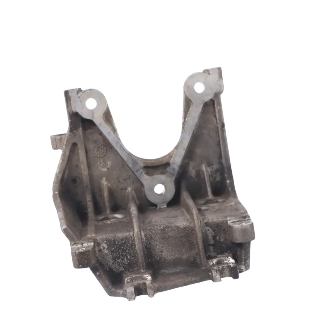 Soporte bomba inyección combustible para Audi Q7 4L 4.2 TDI Diesel Motor con número de pieza 057130147R Audi Q7 4L 4.2 TDI Diesel Motor Soporte bomba inyección combustible - SKU 057130147R - Número de pieza 057130147R