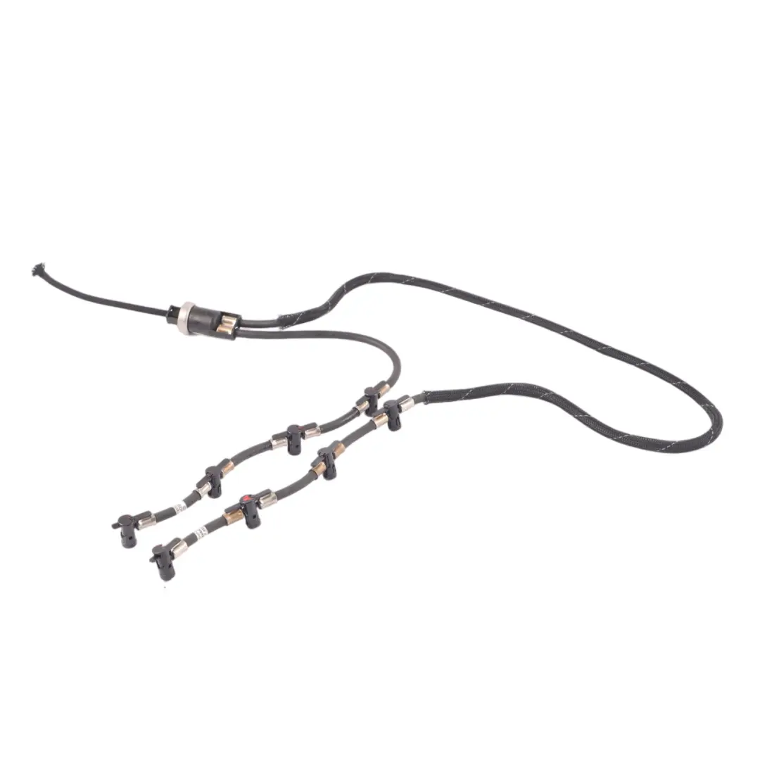 Tuyau d'alimentation de carburant 4.2 TDI Diesel pour Audi Q7 4L à propos du numéro de pièce 057130218F Audi Q7 4L Tuyau d'alimentation de carburant 4.2 TDI Diesel - SKU 057130218F - Numéro de pièce 057130218F