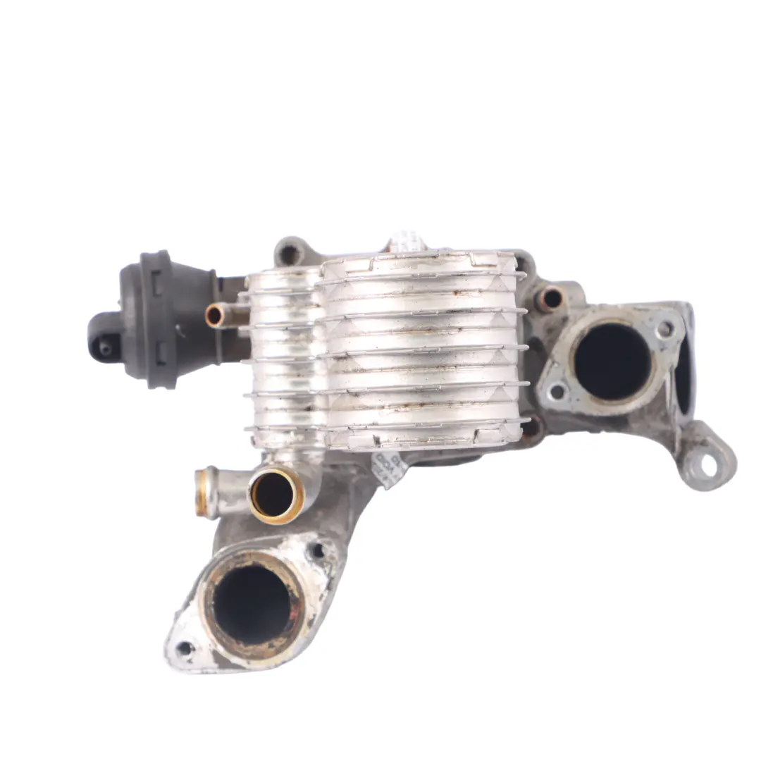 Chłodnica Zawór Spalin EGR do Audi Q7 4L 4.2 TDI o numerze 057131512K Audi Q7 4L 4.2 TDI Chłodnica Zawór Spalin EGR - SKU 057131512K - Numer Części 057131512K