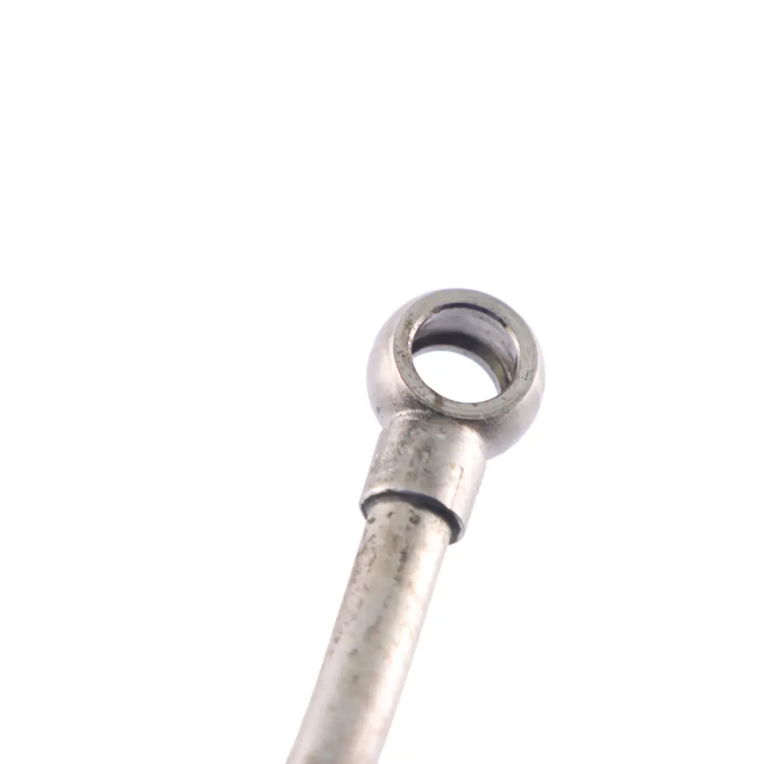 Olio Linea di alimentazione Tubo per Audi Q7 4L 4.2 TDI Turbo con numero di parte 057145772S Audi Q7 4L 4.2 TDI Turbo Olio Linea di alimentazione Tubo - SKU 057145772S - Numero di parte 057145772S