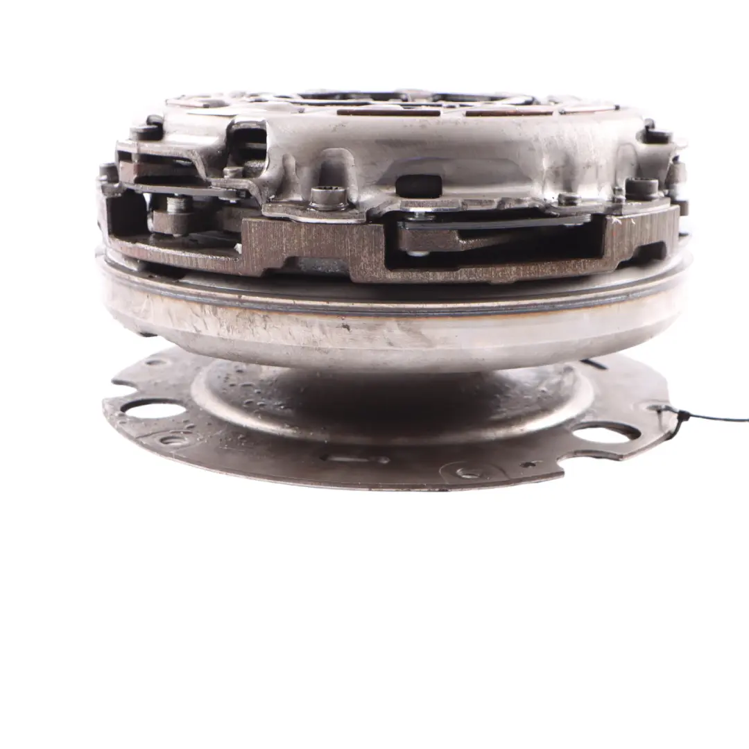 Mass Flywheel Clutch Kit Set to Audi A4 B8 3.0 TDI CAPA Dual Twin with Part number 0B4105266H Audi A4 B8 3.0 TDI CAPA Dual Twin Mass Flywheel Clutch Kit Set - SKU 0B4105266H - Part number 0B4105266H