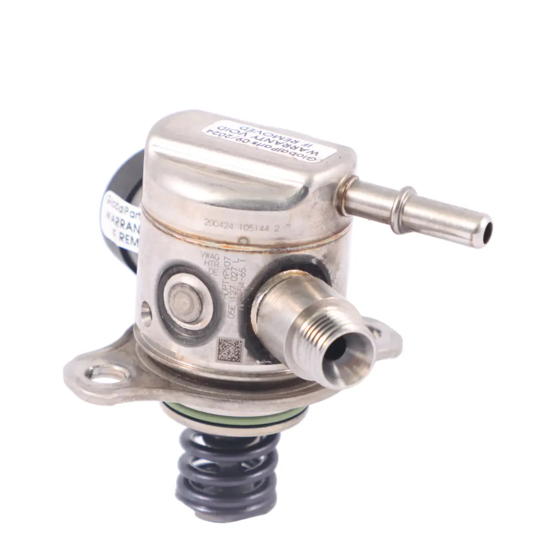 DFYA Bomba de combustible alta presión para VW Volkswagen Golf 8 1.5 eTSI con número de pieza 05E127027L VW Volkswagen Golf 8 1.5 eTSI DFYA Bomba de combustible alta presión - SKU 05E127027L - Número de pieza 05E127027L