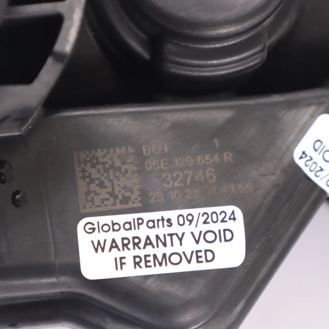 VW Golf 8 1.5 eTSI DFYA Turbo Dolot Króciec Ssący Powietrza - SKU 05E129654R - Numer Części 05E129654R
