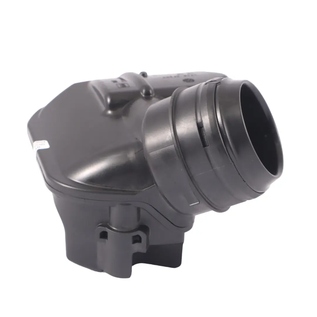 Conduit d'admission d'air d'amortissement pour VW Golf 8 1.5 eTSI Turbo à propos du numéro de pièce 05E129654R VW Golf 8 1.5 eTSI Turbo Conduit d'admission d'air d'amortissement - SKU 05E129654R - Numéro de pièce 05E129654R