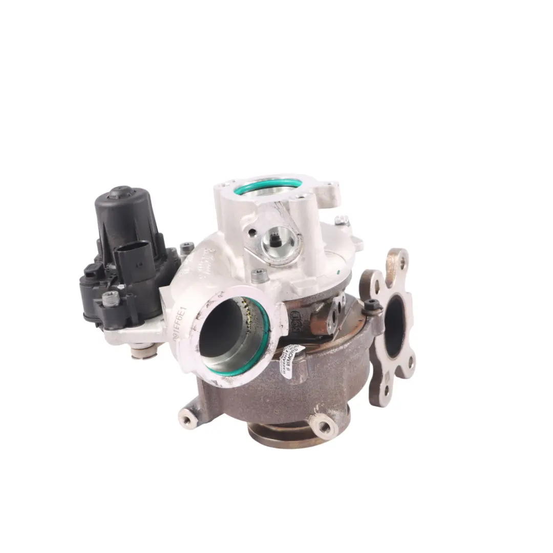 VW Volkswagen Golf 8 1.5 eTSI DFYA Engine Turbocompresseur - SKU 05E145702L - Numéro de pièce 05E145702L