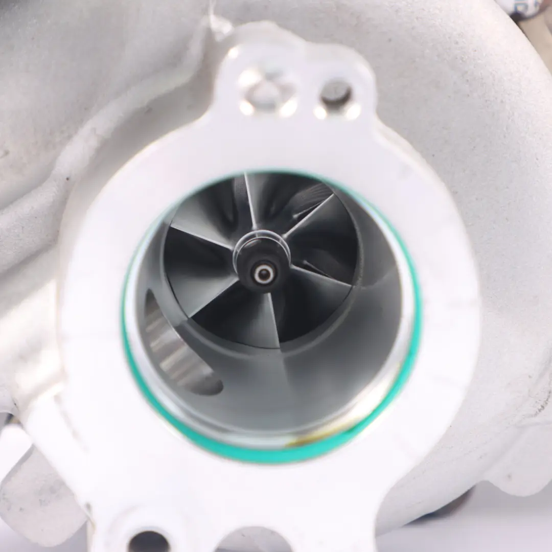 VW Volkswagen Golf 8 1.5 eTSI DFYA Motore Turbocompressore - SKU 05E145702L - Numero di parte 05E145702L