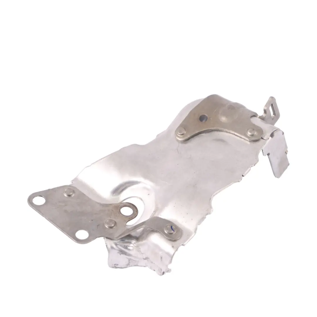 Wärmeschutzblech für VW Volkswagen Golf 8 1.5 eTSI Turbo mit Teilenummer 05E253041N VW Volkswagen Golf 8 1.5 eTSI Turbo Wärmeschutzblech - SKU 05E253041N - Teilenummer 05E253041N