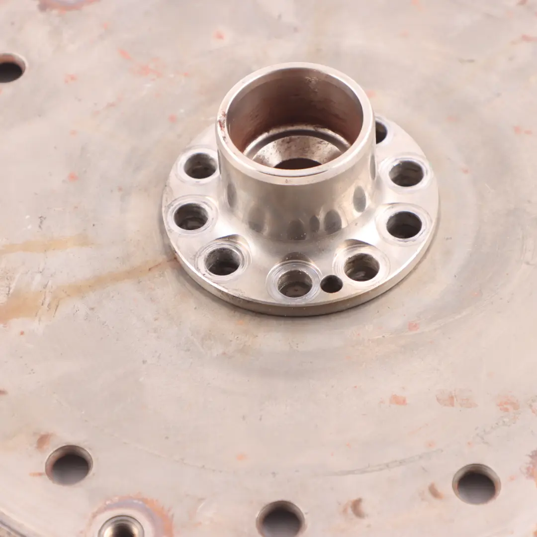 Schwungradring Automatik Getriebe Starterring für Audi A4 A5 A6 A7 mit Teilenummer 06E105323T Audi A4 A5 A6 A7 Schwungradring Automatik Getriebe Starterring - SKU 06E105323T - Teilenummer 06E105323T