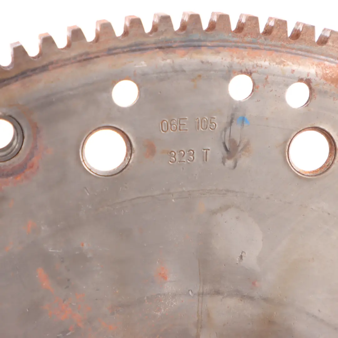 Anillo volante Caja cambios automática arranque para Audi A4 A5 A6 A7 con número de pieza 06E105323T Audi A4 A5 A6 A7 Anillo volante Caja cambios automática arranque - SKU 06E105323T - Número de pieza 06E105323T