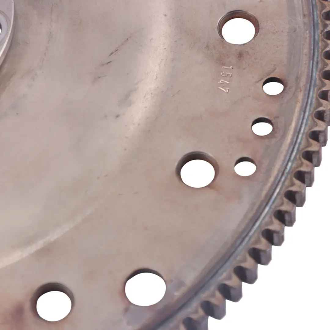 Volant d'inertie Bague de démarrage automatique pour Audi A5 8T 2.0 TDI à propos du numéro de pièce 06H105323R Audi A5 8T 2.0 TDI Volant d'inertie Bague de démarrage automatique - SKU 06H105323R - Numéro de pièce 06H105323R