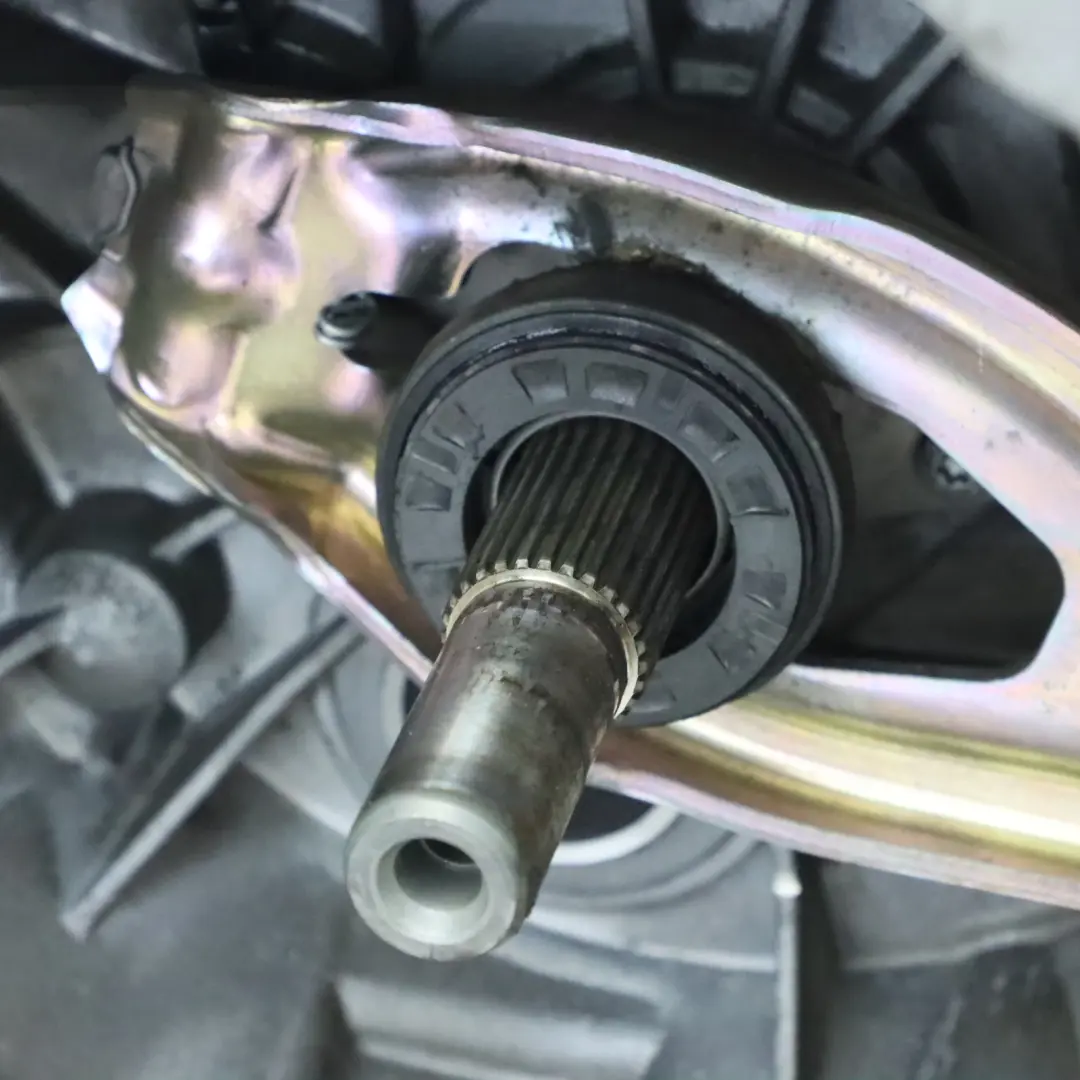 CGLC Boîte vitesses manuelle NEJ GARANTIE pour Audi A6 C7 2.0 TDI à propos du numéro de pièce 0B1300028J Audi A6 C7 2.0 TDI CGLC Boîte vitesses manuelle NEJ GARANTIE - SKU 0B1300028J - Numéro de pièce 0B1300028J