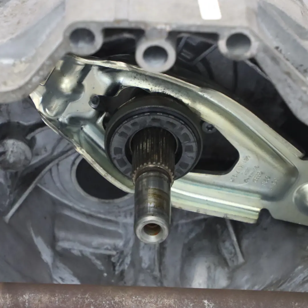 CGLC Quattro Caja cambios manual NEK GARANTIA para Audi A5 8T 2.0 TDI con número de pieza 0B2300029J Audi A5 8T 2.0 TDI CGLC Quattro Caja cambios manual NEK GARANTIA - SKU 0B2300029J - Número de pieza 0B2300029J