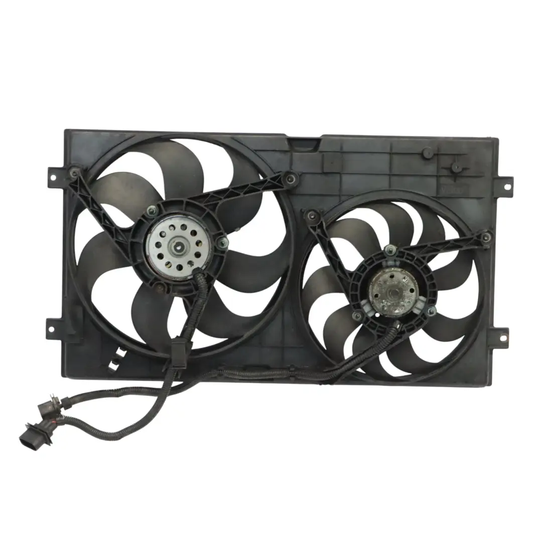 Carcasa del ventilador del radiador para Volkswagen New Beetle 1C con número de pieza 1C0121207C Volkswagen New Beetle 1C Carcasa del ventilador del radiador - SKU 1C0121207C-1 - Número de pieza 1C0121207C