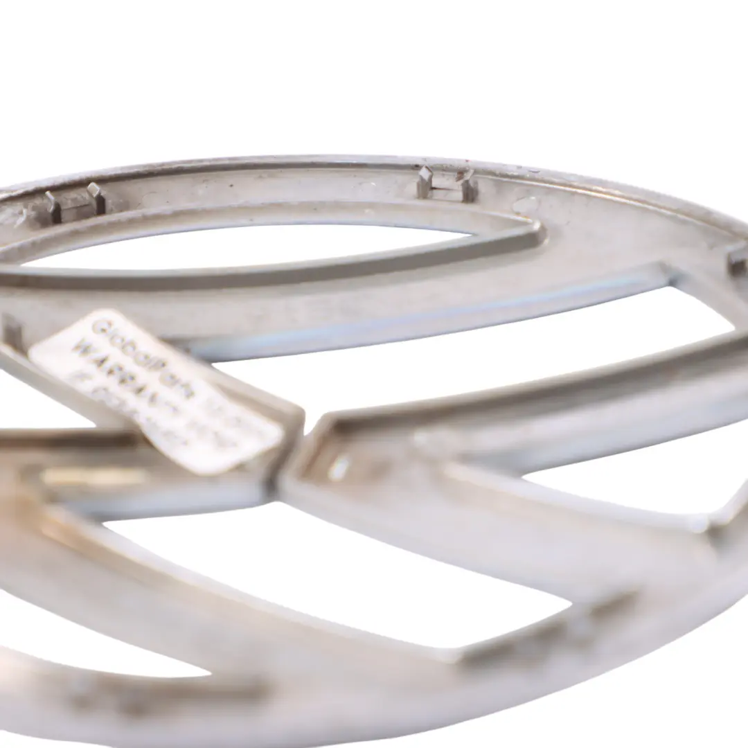 Capó Delantero Capó Insignia Cromo para Volkswagen New Beetle con número de pieza 1C0853617B Volkswagen New Beetle Capó Delantero Capó Insignia Cromo - SKU 1C0853617B - Número de pieza 1C0853617B