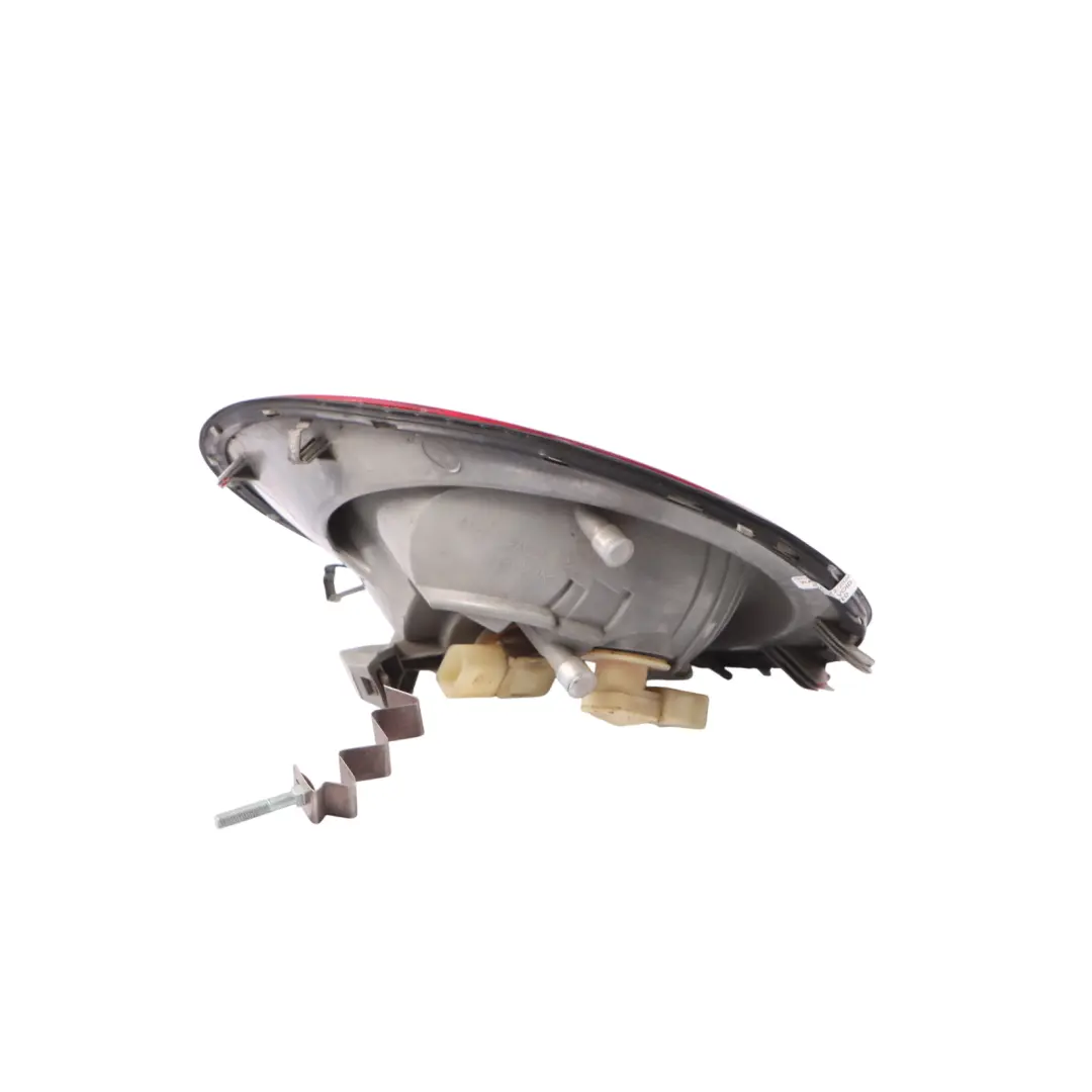 Feu arrière gauche 1C0945172F pour Volkswagen New Beetle à propos du numéro de pièce 1C0945171F Volkswagen New Beetle Feu arrière gauche 1C0945172F - SKU 1C0945171F - Numéro de pièce 1C0945171F