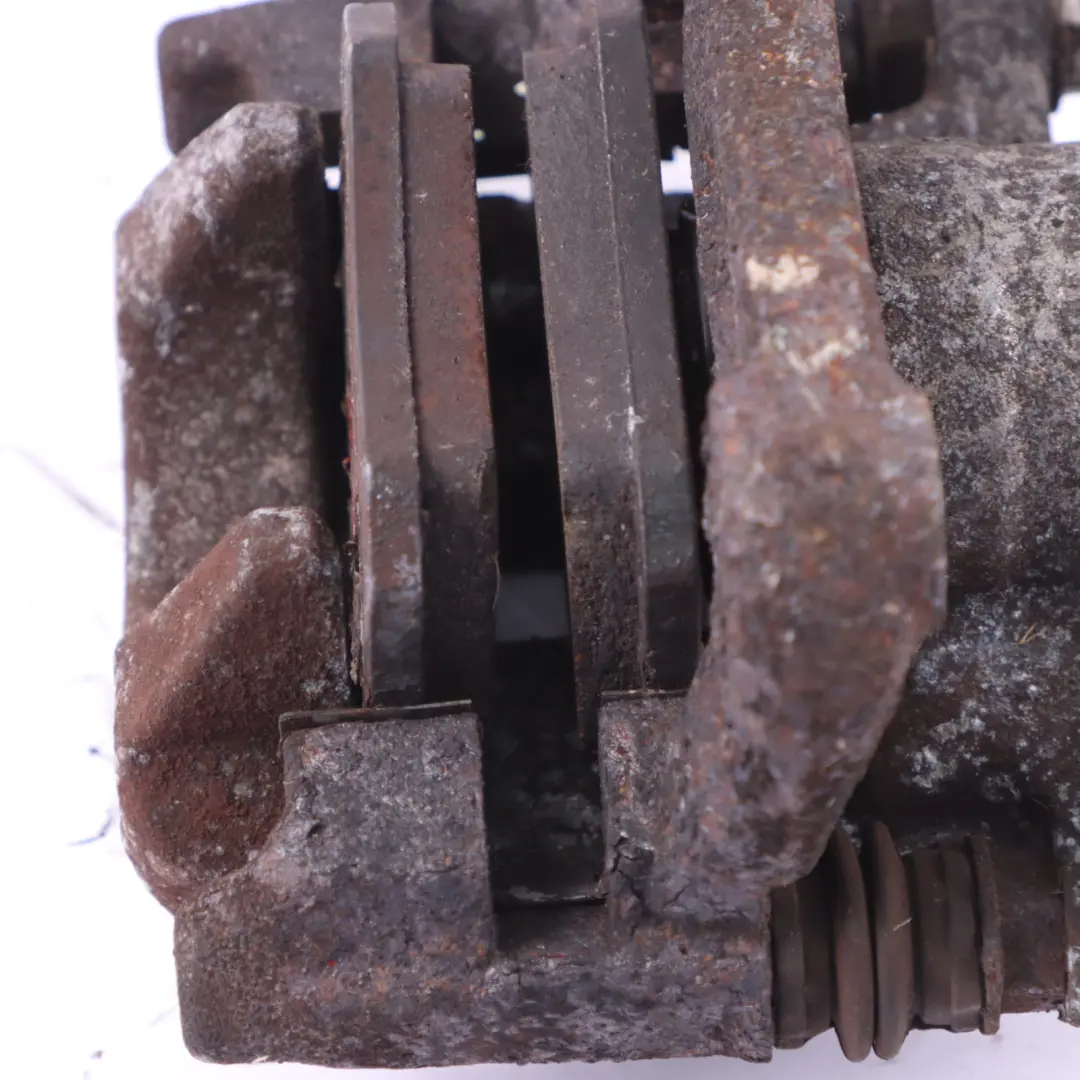 Bremssattel Radbremsanlage Hinten Rechts für Volkswagen New Beetle mit Teilenummer 1J0615424H Volkswagen New Beetle Bremssattel Radbremsanlage Hinten Rechts - SKU 1J0615424H - Teilenummer 1J0615424H